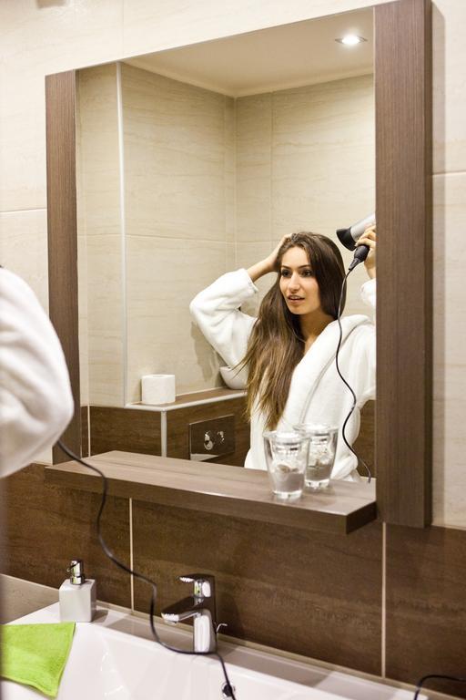 Nemeth Apartmanok シャールヴァール エクステリア 写真