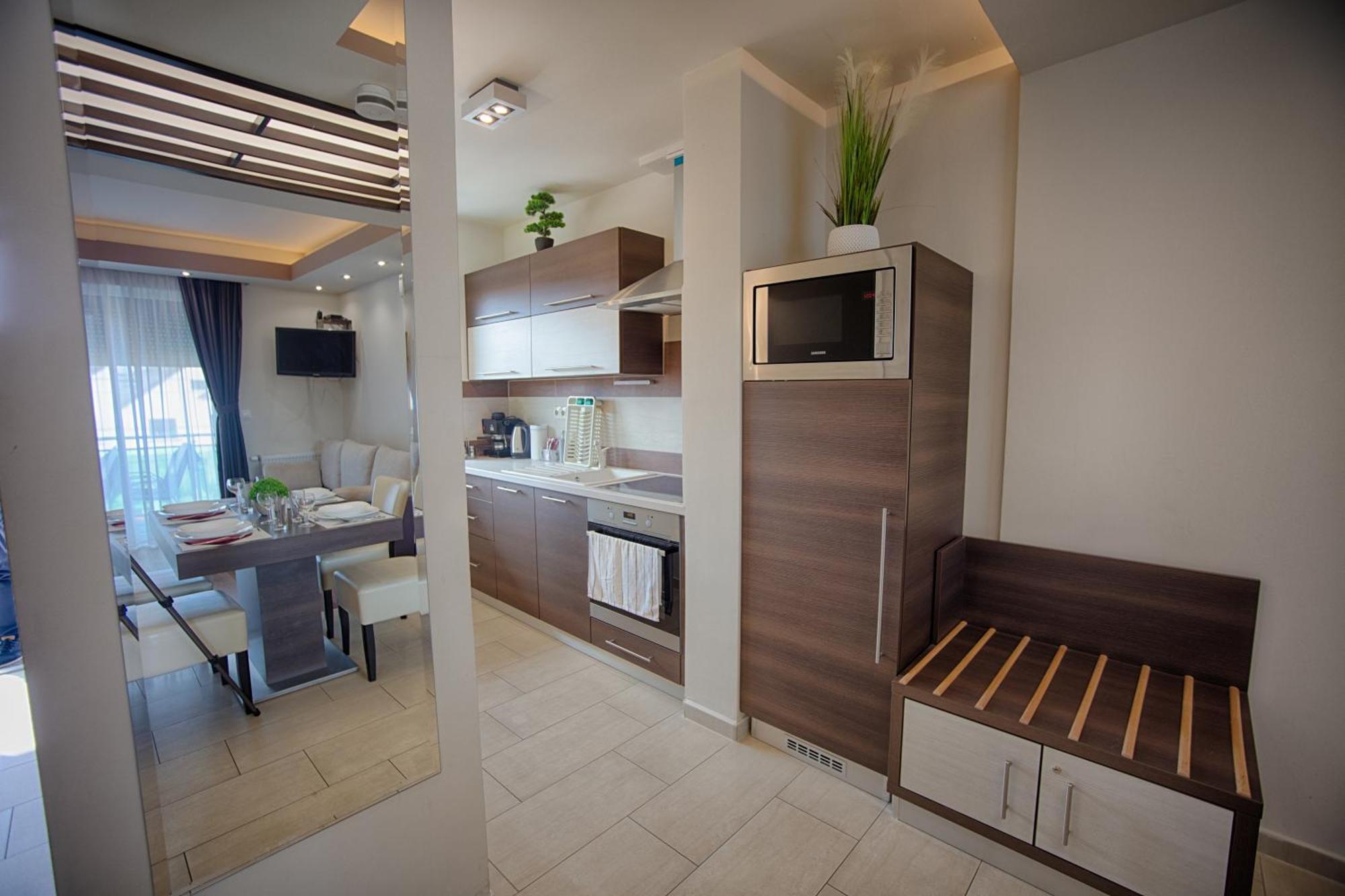 Nemeth Apartmanok シャールヴァール エクステリア 写真